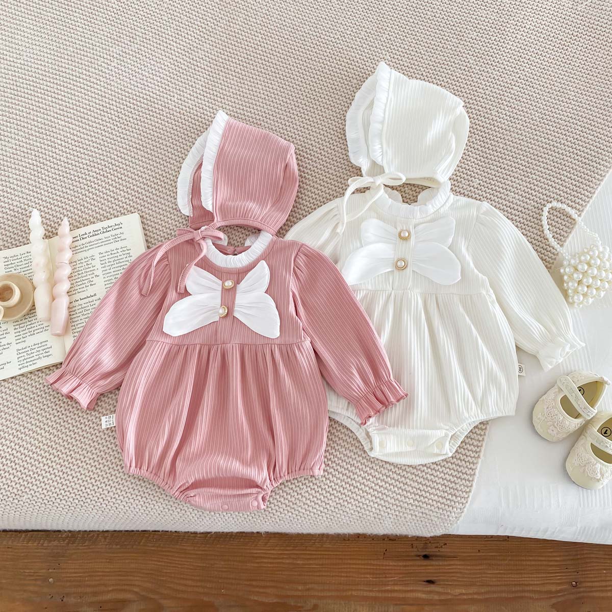 Herbst Baby Strampler mit Hut  – Baby Clothing Display Bewertung und Preis