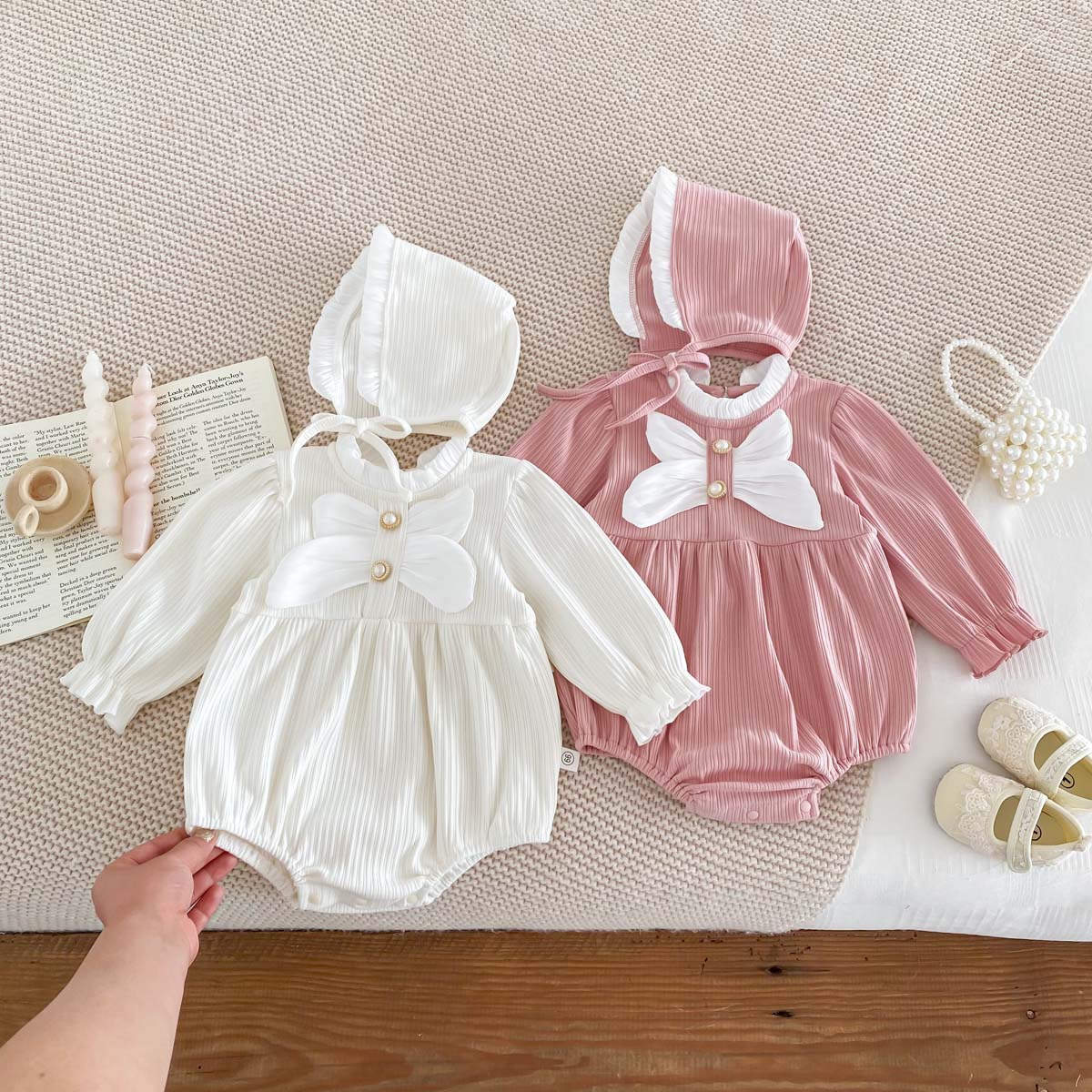 Herbst Baby Strampler mit Hut  – Baby Clothing Display Bewertung und Preis